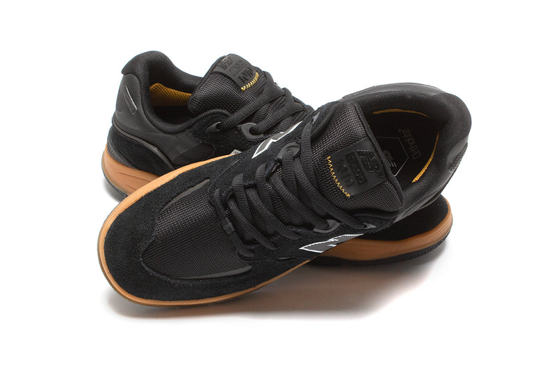 New Balance Numeric | 1010 Style # NM1010BC Color : Black / Gum