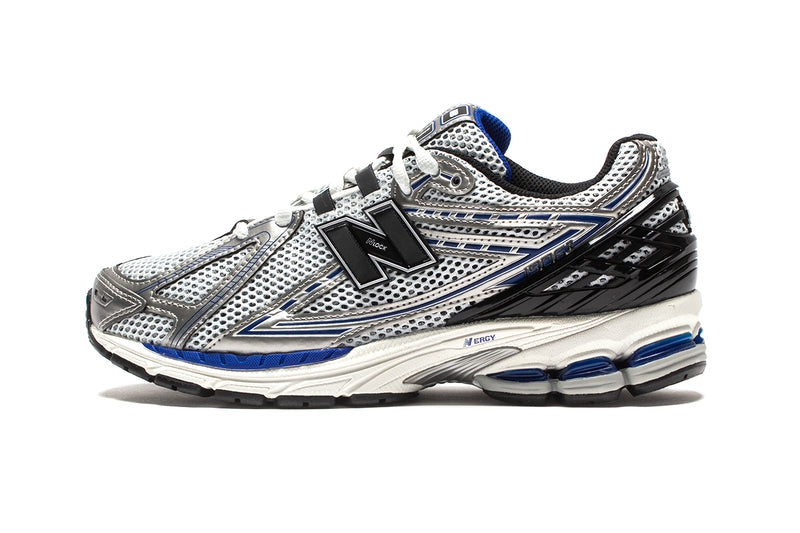 New Balance | 1906R Style # M1906RCD Color : Silver Metallic