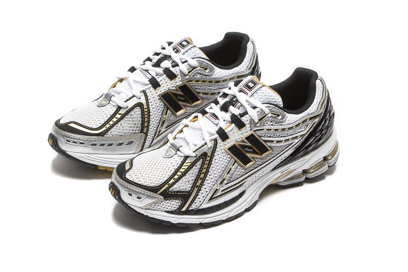 New Balance | 1906R Style # M1906RA Color : Metallic Silver / Metallic Gold
