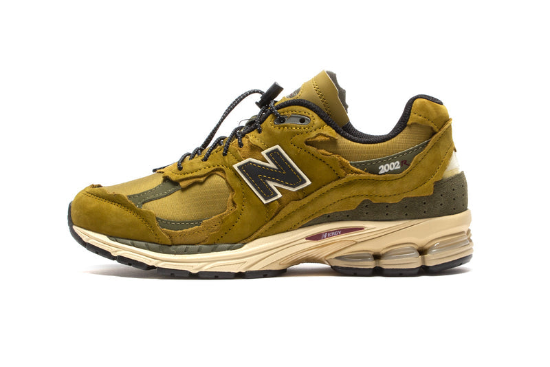 New Balance | 2002R 'Protection Pack' Style # M2002RDP Color : High Desert / Dark Moss / Black