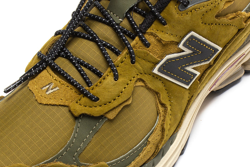 New Balance | 2002R 'Protection Pack' Style # M2002RDP Color : High Desert / Dark Moss / Black