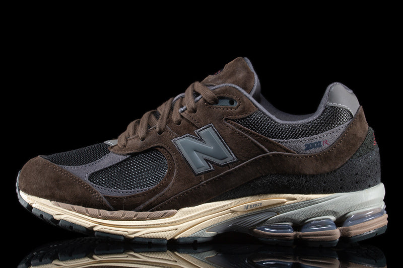 New Balance 2002R Rich Earth / Blacktop / Castle Rock