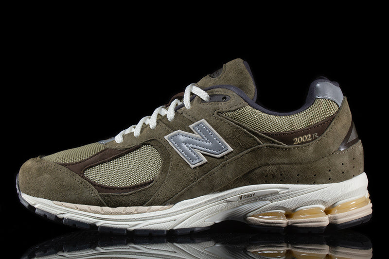 New Balance 2002R Style # M2002RHN Color : Green / Brown / White
