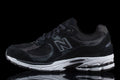 New Balance 2002R Black / White