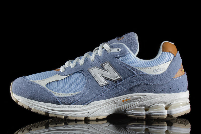 New Balance | 2002R Style # M2002RSD Color : Dusk Blue / Angora / Sea Salt