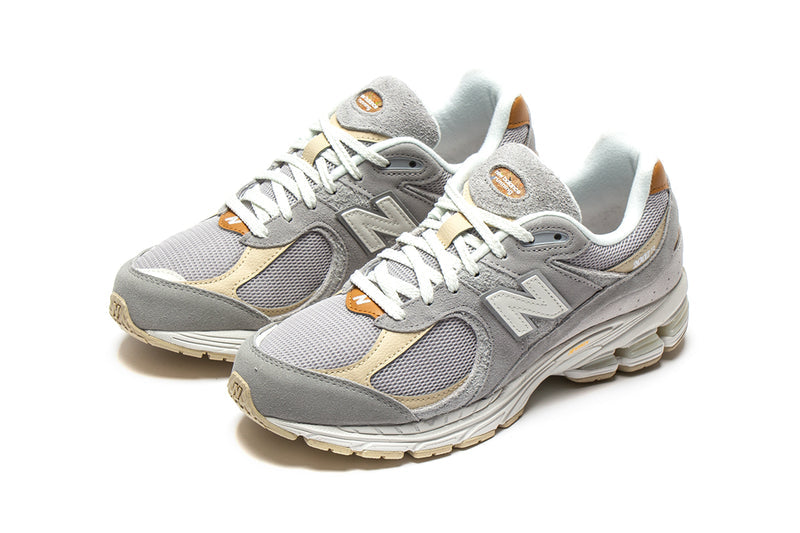 New Balance | 2002R Style # M2002RSB Color : Concrete / Sandstone / Grey