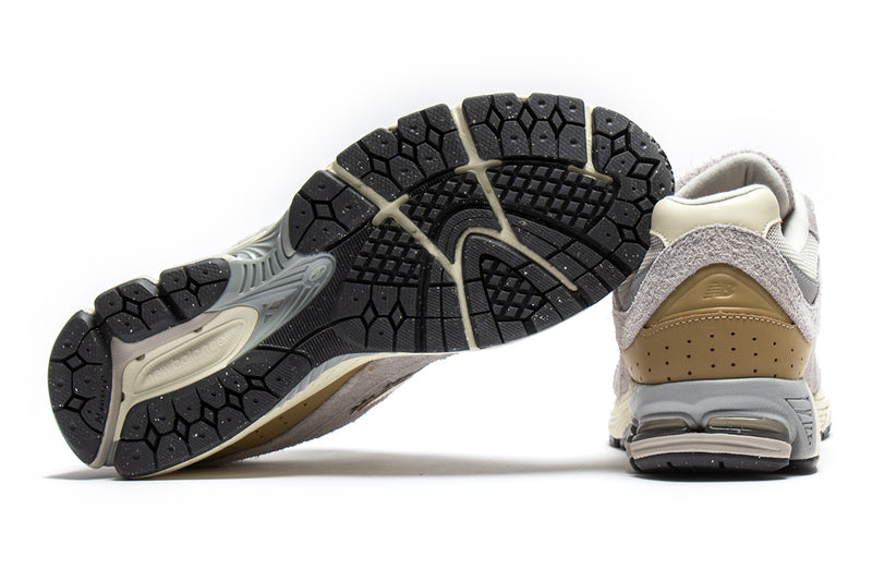 New Balance 2002R Rain Cloud / Angora / Sweet Caramel  Edit alt text