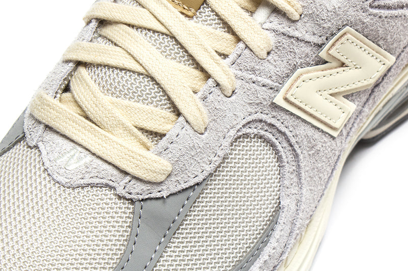 New Balance 2002R Rain Cloud / Angora / Sweet Caramel  Edit alt text