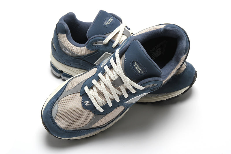 New Balance 2002 R Vintage Indigo / Calm Taupe