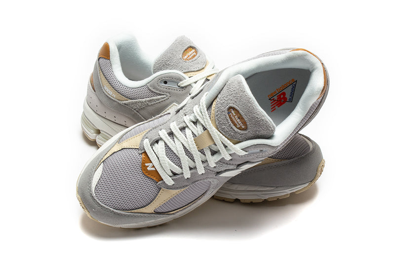 New Balance | 2002R Style # M2002RSB Color : Concrete / Sandstone / Grey