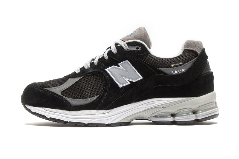 New Balance 2002R Gore-Tex  Black / White / Grey