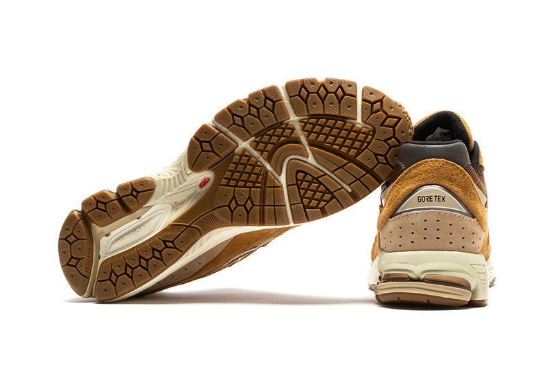 New Balance 2002RX Gore-Tex Style # M2002RXG Color : Tobacco / True Brown / White