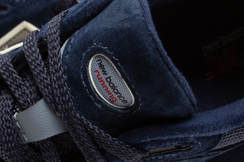 New Balance 2002RX Gore-Tex Style # M2002RXF Color : Navy / Vintage Indigo / White