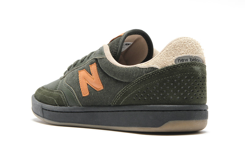 New Balance Numeric 440 Style # NM440TSP Color : Green / Black / Gum