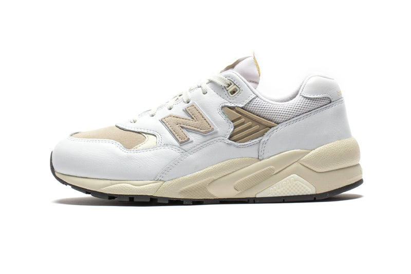 New Balance | 580 Style # MT580VTG Color : White / Timber Wolf