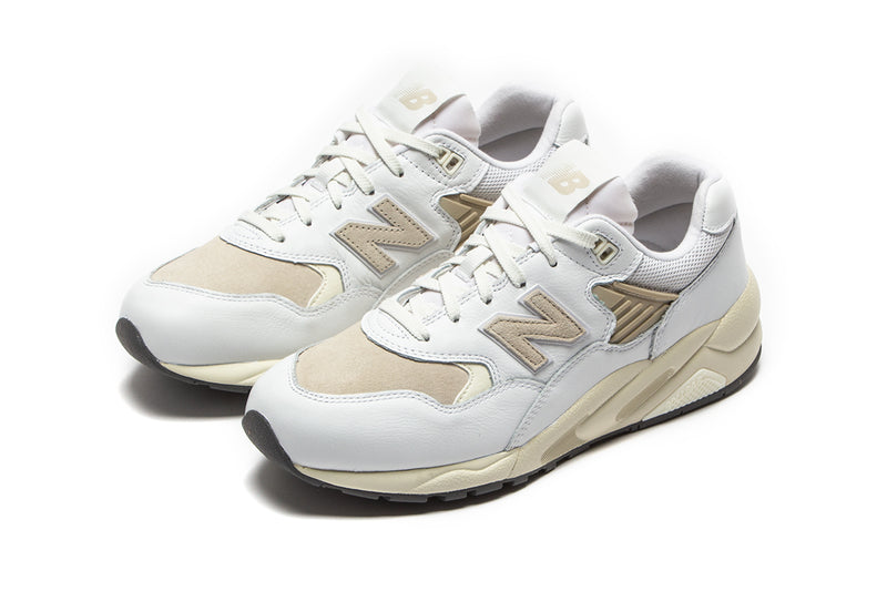New Balance | 580 Style # MT580VTG Color : White / Timber Wolf