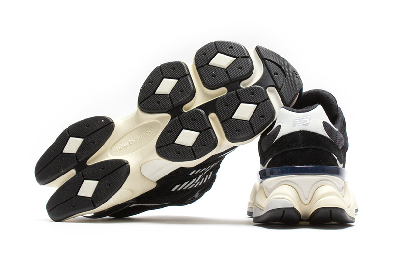 New Balance 9060 Black / White Edit alt text  Edit alt text