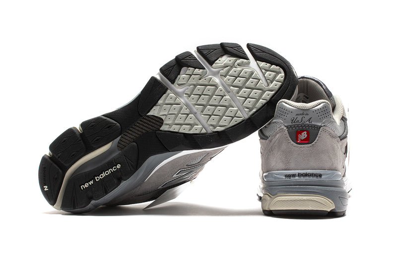 New Balance | 990v3 Style # M990GY3 Color : Grey / White