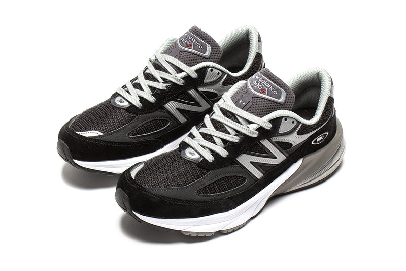 New Balance | 990v6 (Made In USA) Style # M990BK6 Color : Black / White
