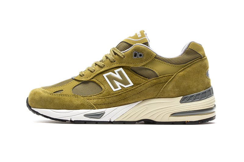 New Balance 991 Style # M991GGW Color : Moss / Cream / White