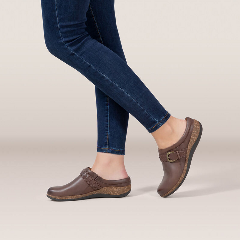 Aetrex Libby Clog (Women) Dress-Casual - Clogs & Mules - The Heel Shoe Fitters
