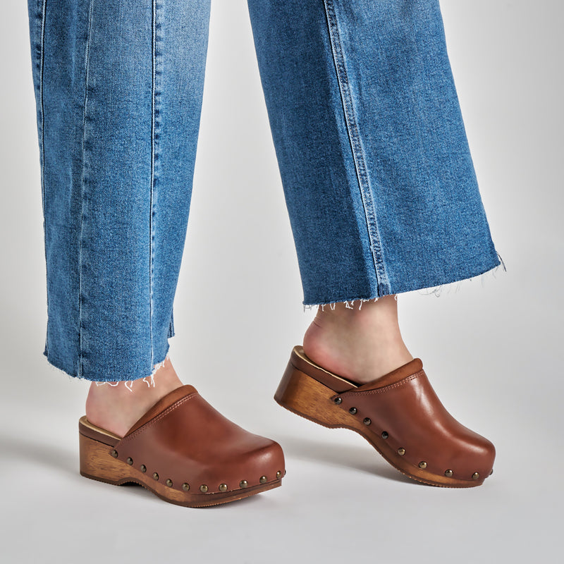 Andie Tan Calf