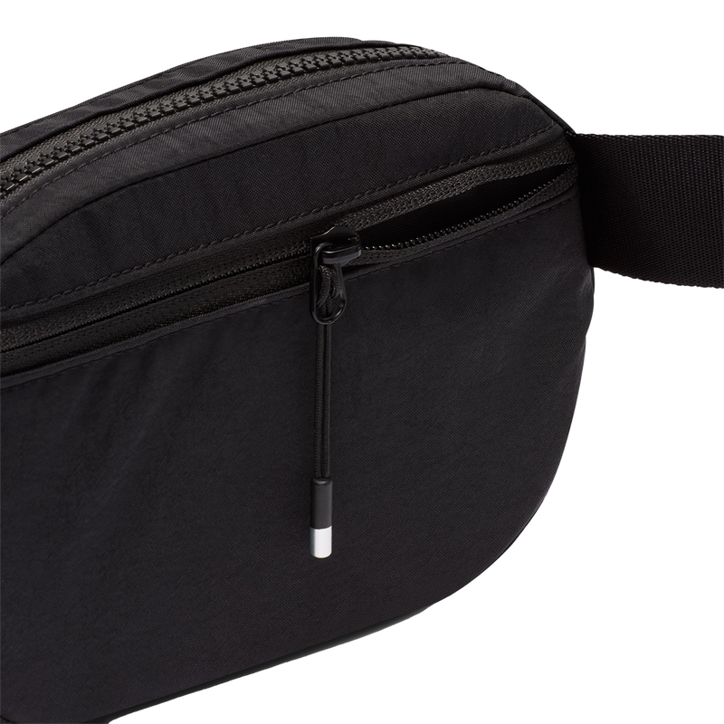 Aura Crossbody