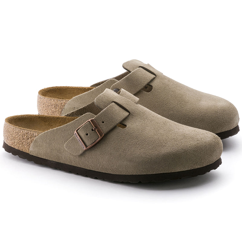 Unisex Birkenstock Boston Soft Footbed Narrow in Taupe. Sku: 560773