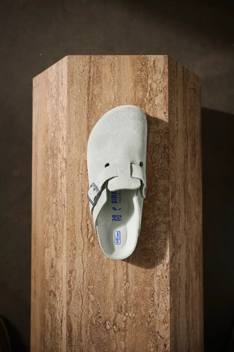 Boston Soft Footbed Sage Green Suede