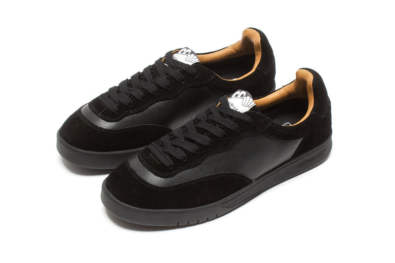 Last Resort | CM001 Suede / Leather Lo Style # LR-D11-2-405 Color : Black / Black