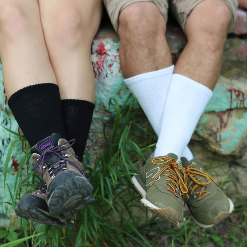 Extrawide Loose Fit Stays Up Cotton Crew Sock (Unisex) - Black Accessories - Socks - Lifestyle - The Heel Shoe Fitters