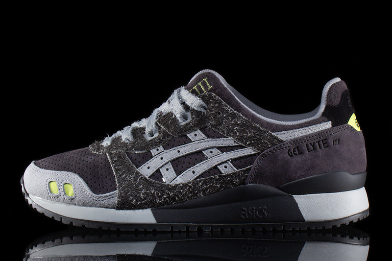 Asics | Gel-Lyte III OG Style # 1201A895.020 Color : Phantom / Mid Grey