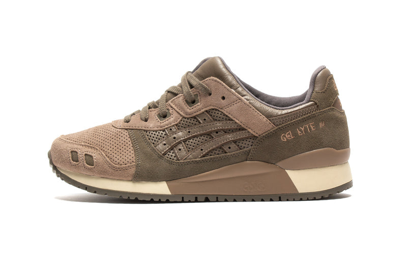 Asics | Gel-Lyte III OG Style # 1201A762.020 Color : Taupe Grey / Dark Taupe