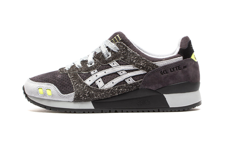 Asics | Gel-Lyte III OG Style # 1201A895.020 Color : Phantom / Mid Grey