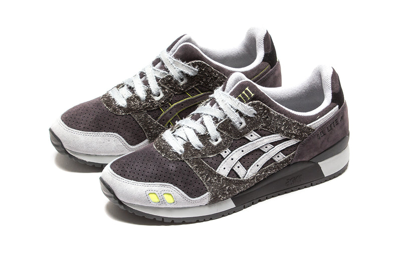 Asics | Gel-Lyte III OG Style # 1201A895.020 Color : Phantom / Mid Grey