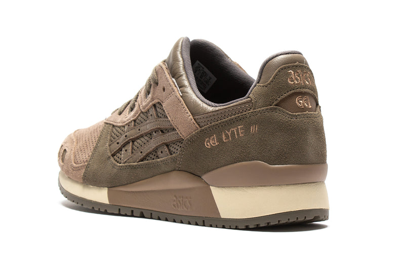 Asics | Gel-Lyte III OG Style # 1201A762.020 Color : Taupe Grey / Dark Taupe