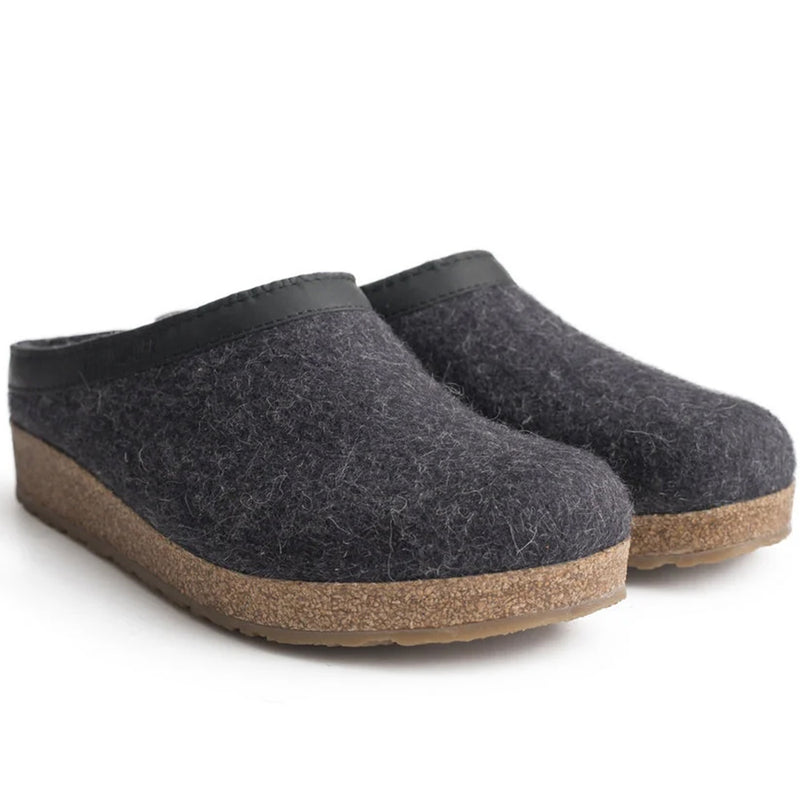 Unisex Haflinger Grizzly GZL in Charcoal. Sku: 713001-77