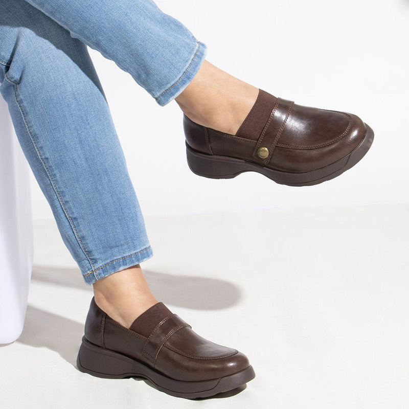 Janna Dark Chocolate Loafer