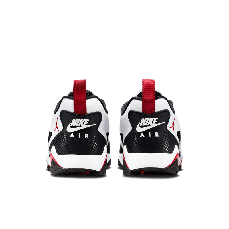 Men's basketball sneakers with Nike Air heel badge, white/black with red tabs