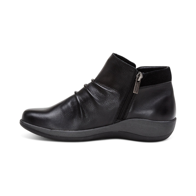 LUNA BLACK BOOT