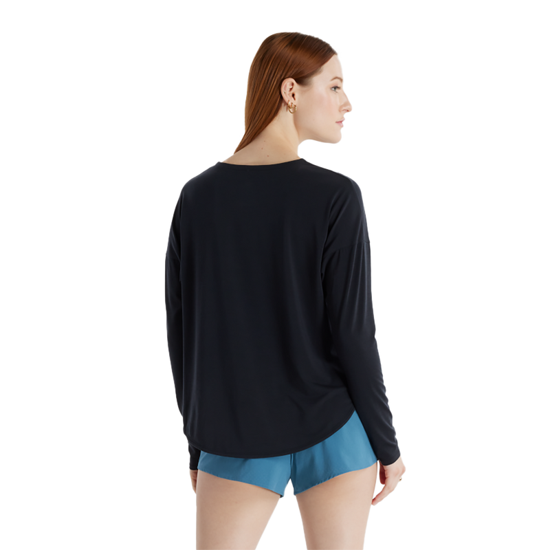 New Balance Drapey Jersey Long Sleeve T-Shirt