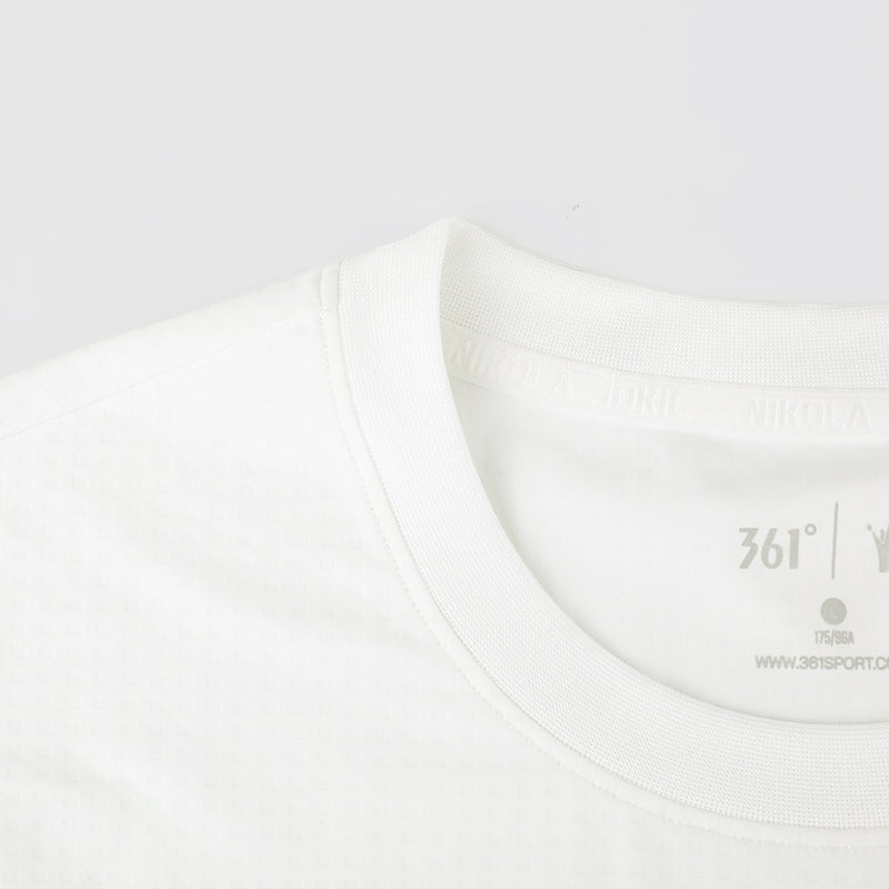 Nikola Jokić - Crown Basketball T- shirt: White