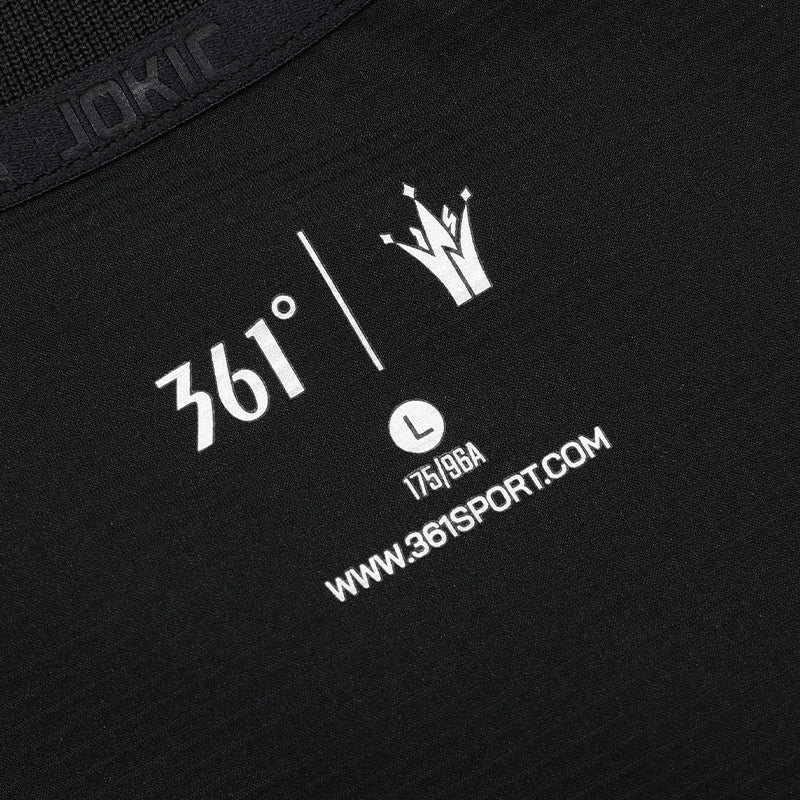 Nikola Jokić - Crown Casual T- shirt：Black