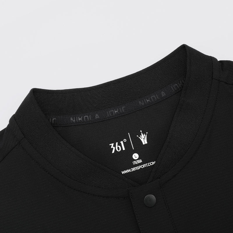 Nikola Jokić - Crown Casual T- shirt：Black