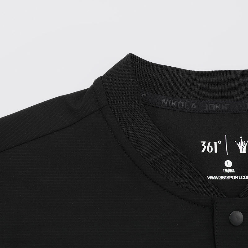 Nikola Jokić - Crown Casual T- shirt：Black