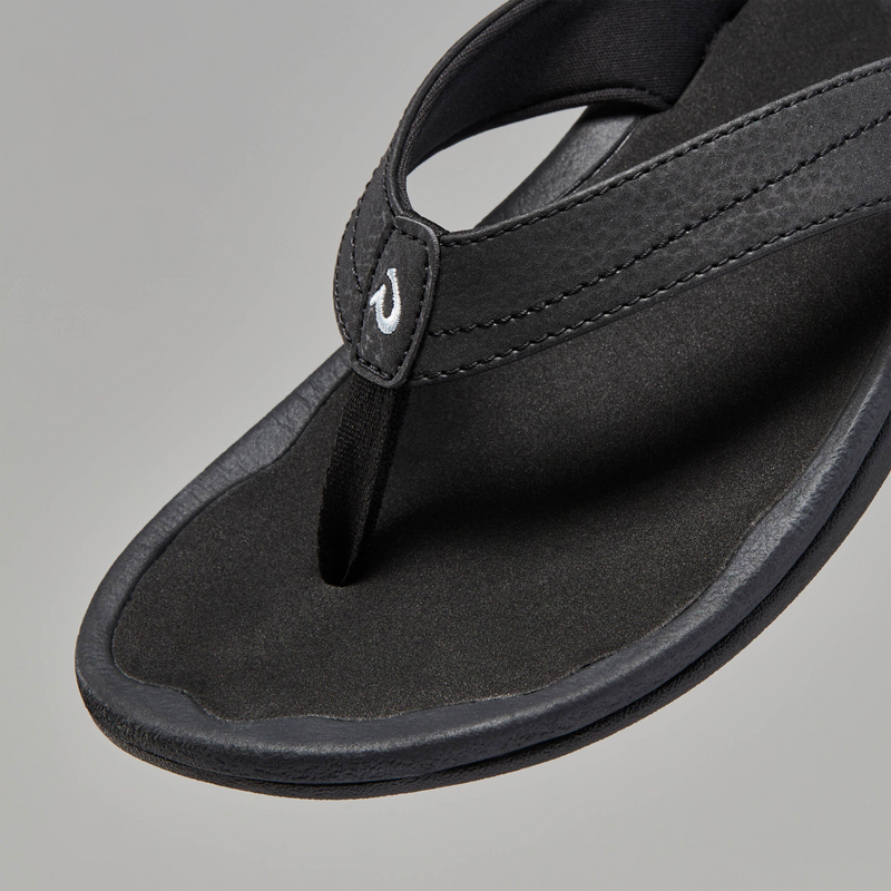 OluKai 'Ohana Sandal (Women) - Black/Black Sandal - Thong - The Heel Shoe Fitters