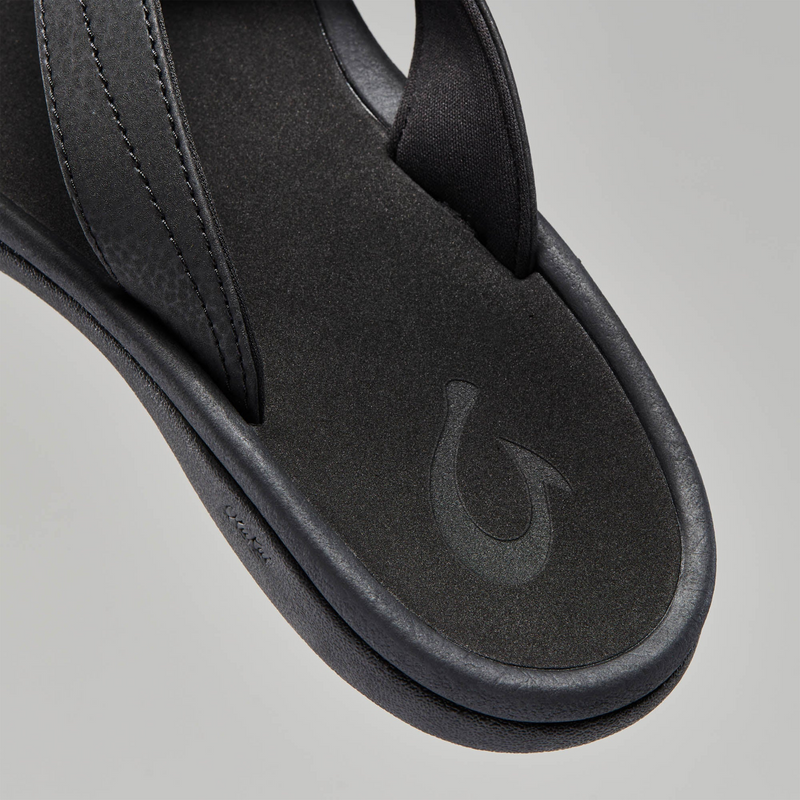 OluKai 'Ohana Sandal (Women) - Black/Black Sandal - Thong - The Heel Shoe Fitters