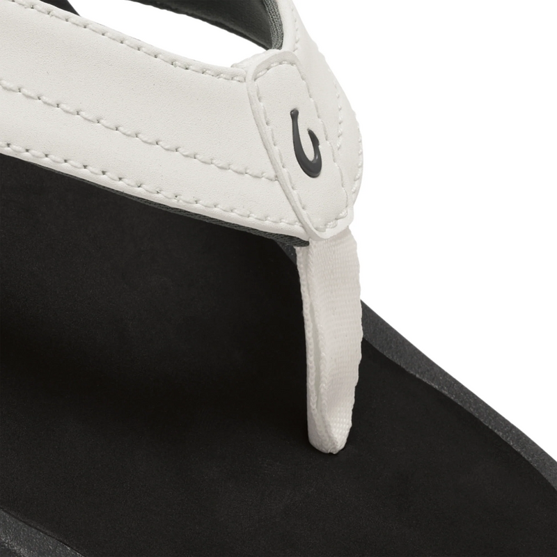 OluKai 'Ohana Sandal (Women) - White/Black Sandal - Thong - The Heel Shoe Fitters
