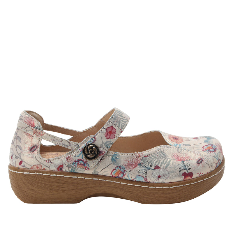 Onika Ethereal Shoe