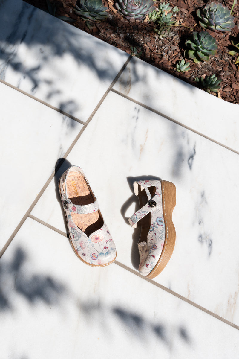 Onika Ethereal Shoe